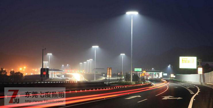 立交橋道路照明高桿燈照明實景圖