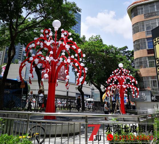 大型異形廣場(chǎng)景觀燈安裝效果